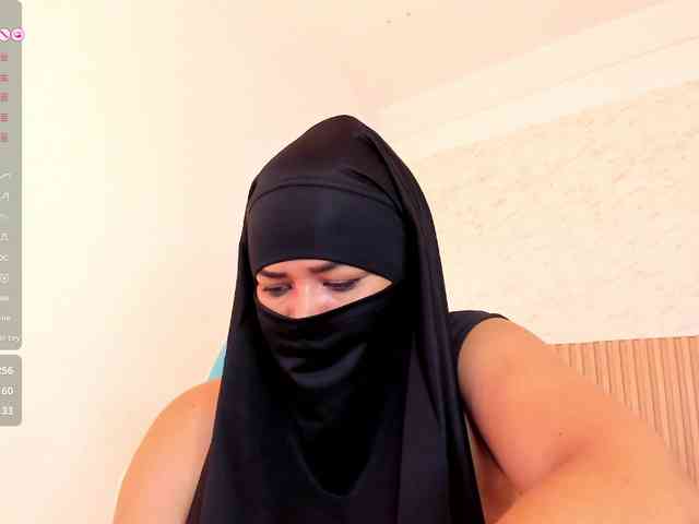 Layla-arabelle webcam