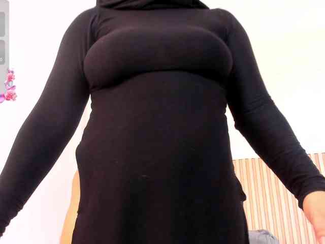 Layla-arabelle webcam
