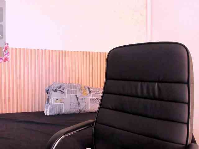 Layla-arabelle webcam