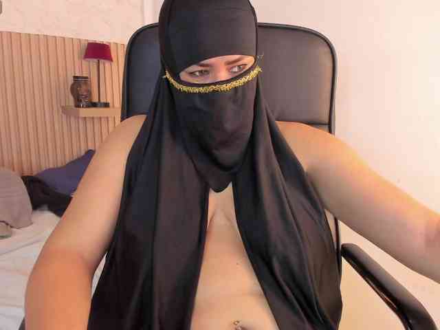 Layla-arabelle webcam