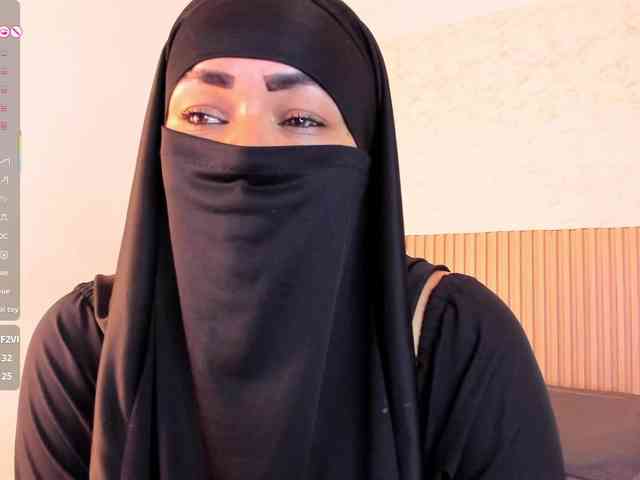 Layla-arabelle webcam