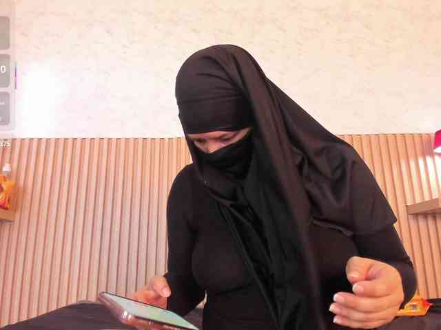 Layla-arabelle webcam