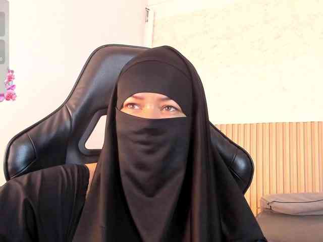 Layla-arabelle webcam