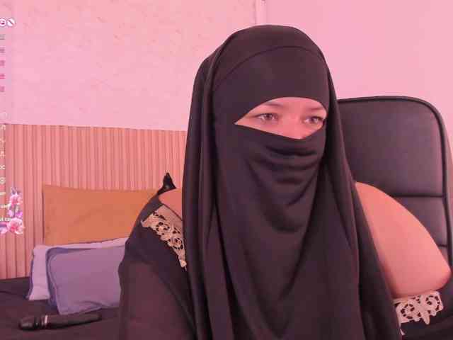 Layla-arabelle webcam
