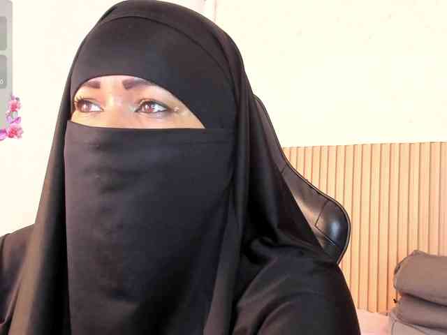 Layla-arabelle webcam