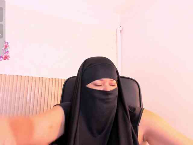 Layla-arabelle webcam