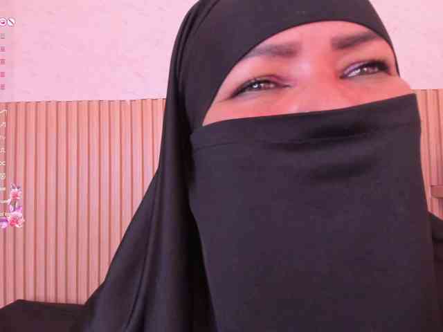 Layla-arabelle webcam