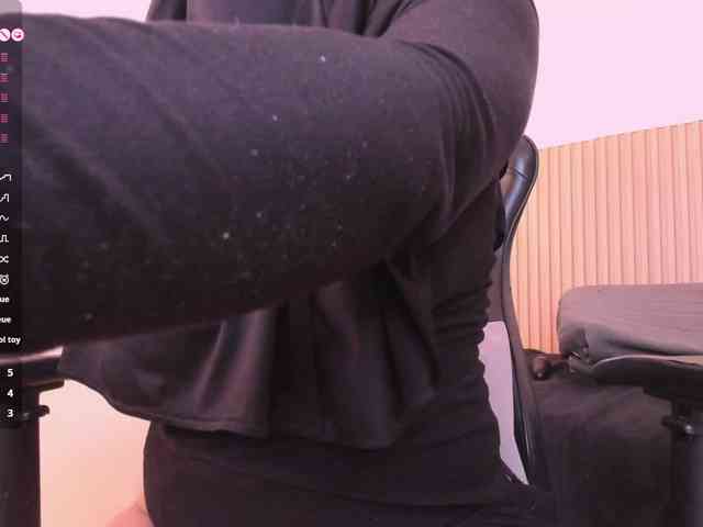 Layla-arabelle webcam