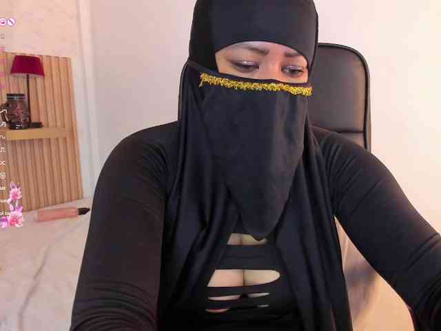 Layla-arabelle webcam