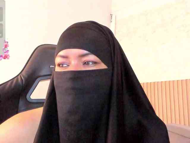 Layla-arabelle webcam