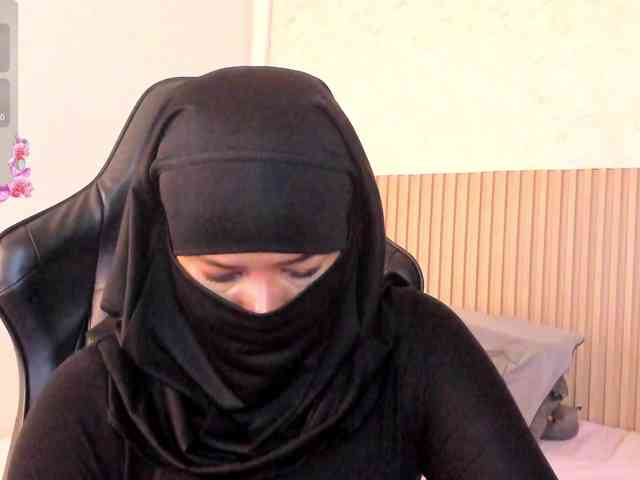 Layla-arabelle webcam