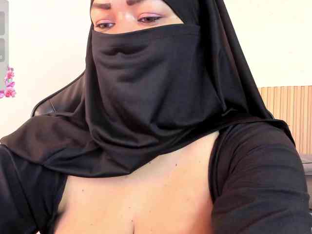 Layla-arabelle webcam