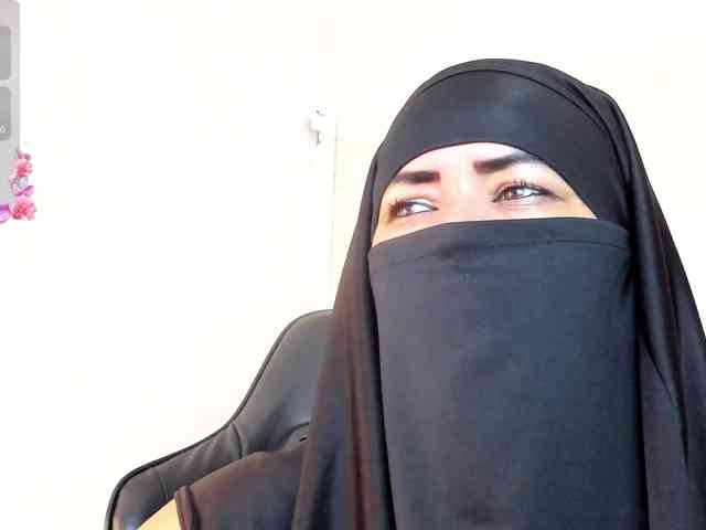 Layla-arabelle webcam
