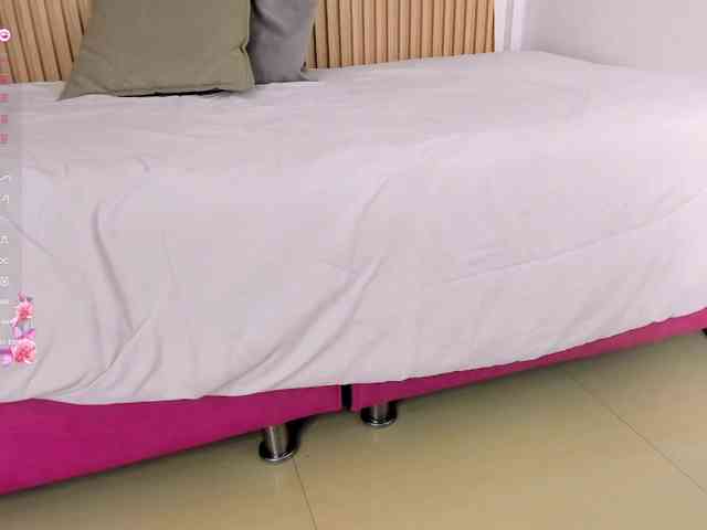 Layla-arabelle webcam