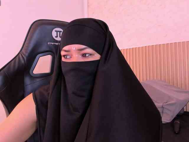 Layla-arabelle webcam