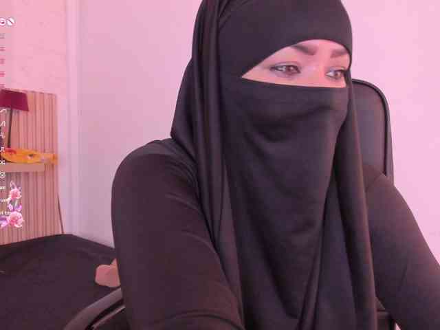 Layla-arabelle webcam