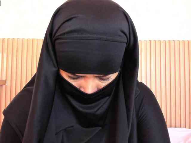 Layla-arabelle webcam