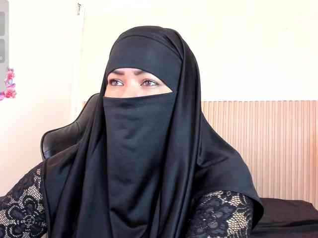 Layla-arabelle webcam