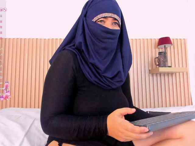 Layla-arabelle webcam