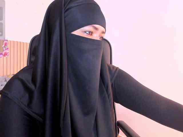 Layla-arabelle webcam