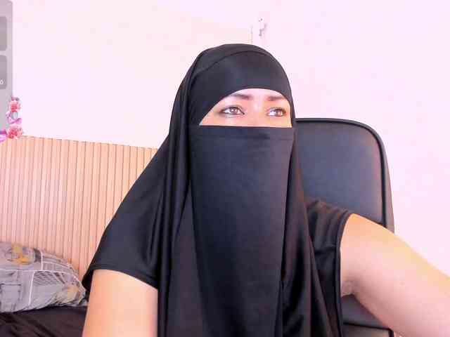 Layla-arabelle webcam