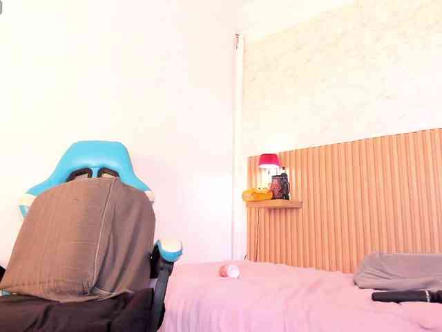 Layla-arabelle webcam
