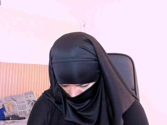 Layla-arabelle webcam