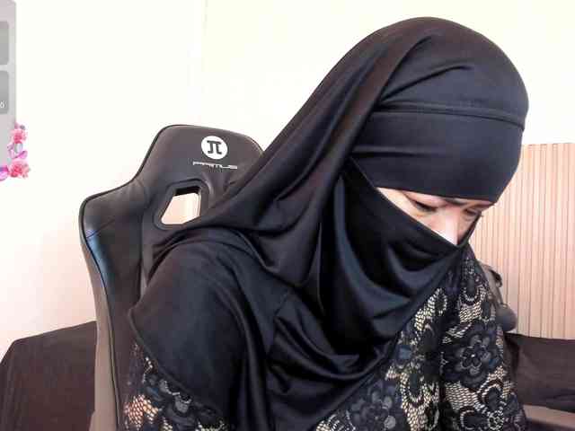 Layla-arabelle webcam