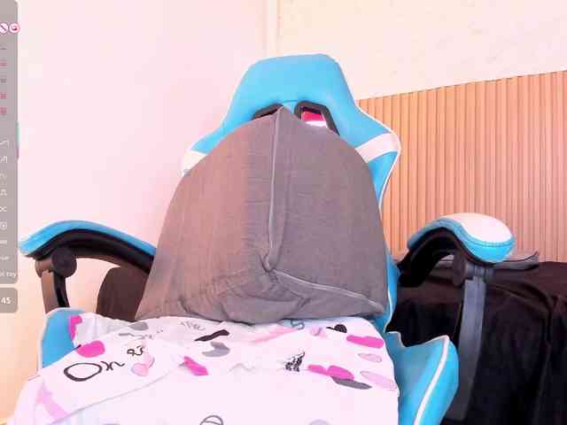 Layla-arabelle webcam