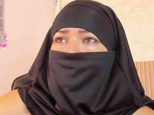 Layla-arabelle webcam