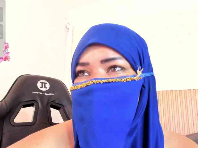 Layla-arabelle webcam