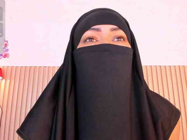 Layla-arabelle webcam