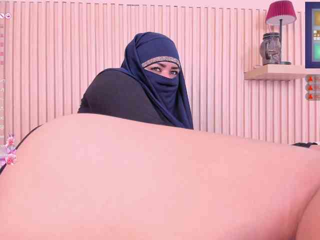 Layla-arabelle webcam