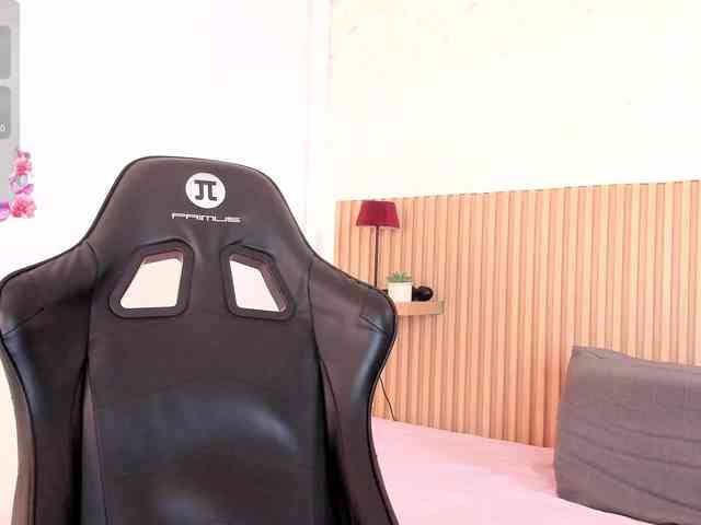 Layla-arabelle webcam