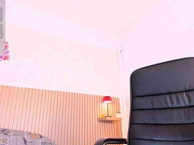 Layla-arabelle webcam