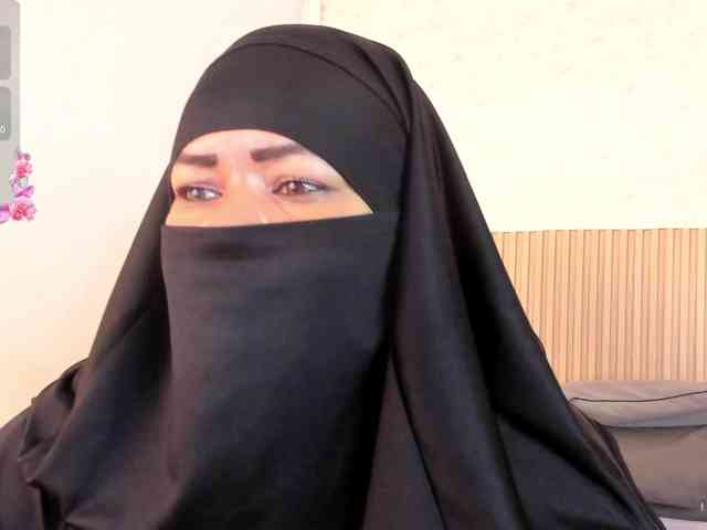 Layla-arabelle webcam