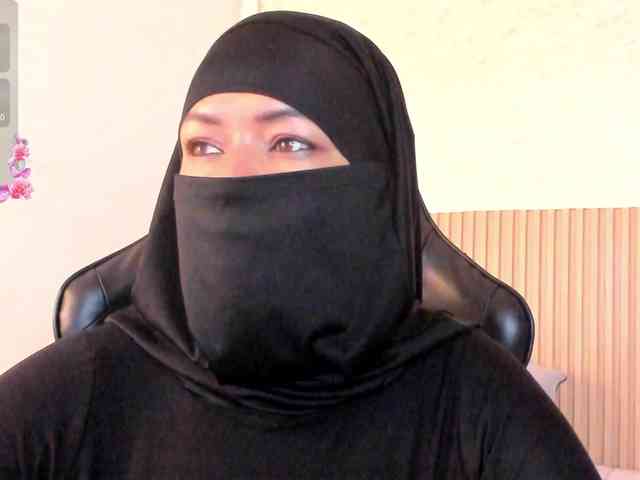 Layla-arabelle webcam