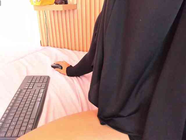 Layla-arabelle webcam