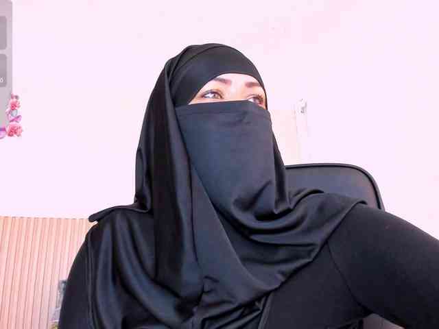 Layla-arabelle webcam