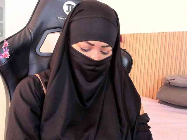 Layla-arabelle webcam