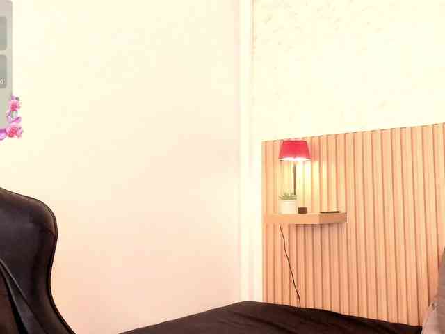 Layla-arabelle webcam