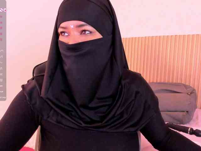 Layla-arabelle webcam