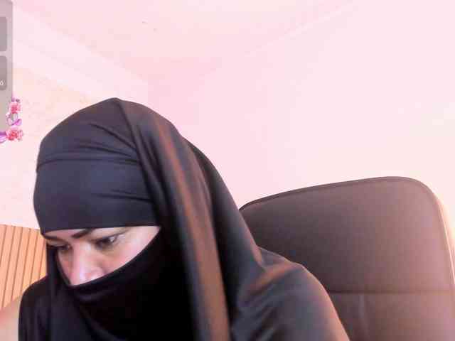 Layla-arabelle webcam