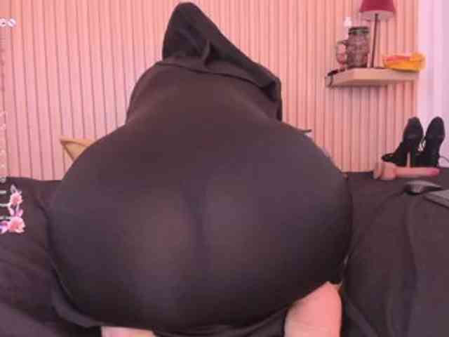 layla-arabelle's live room