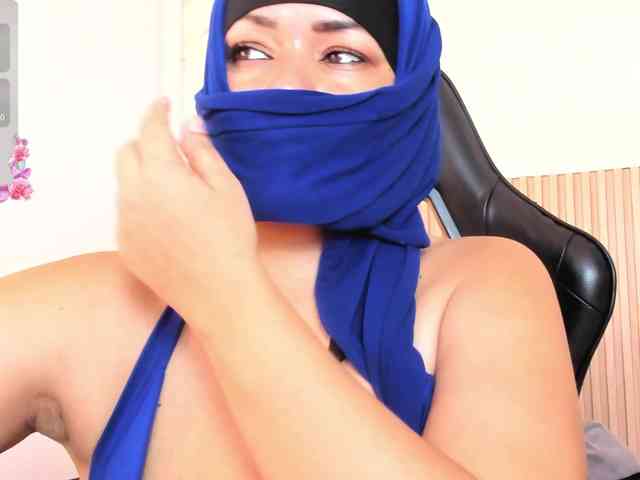 Layla-arabelle webcam