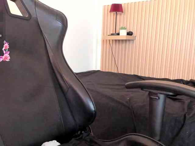 Layla-arabelle webcam