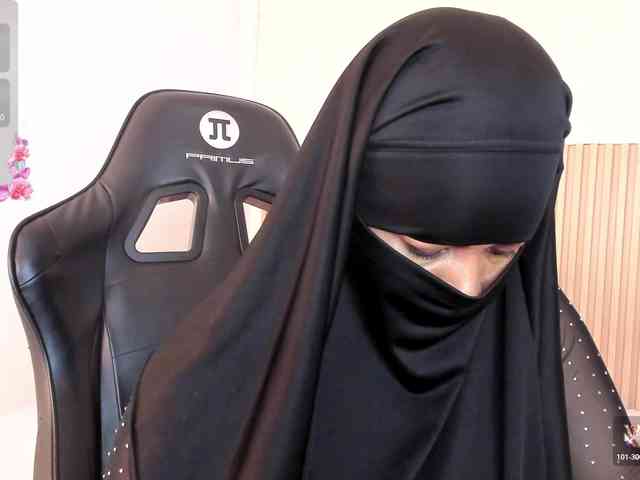 Layla-arabelle webcam