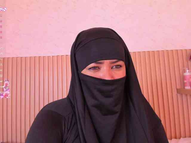 Layla-arabelle webcam