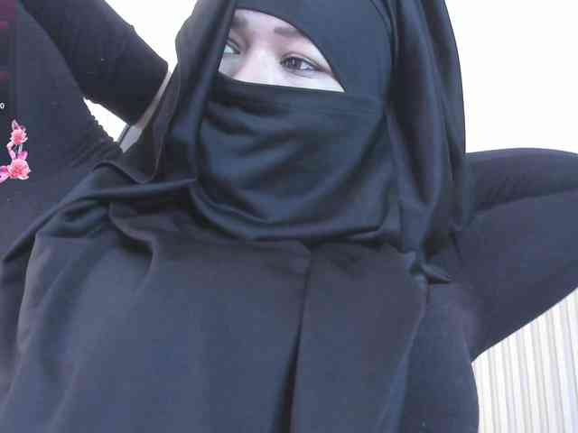 Layla-arabelle webcam