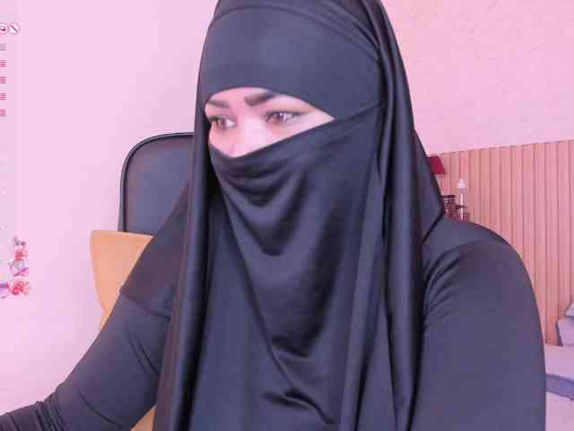 Layla-arabelle webcam
